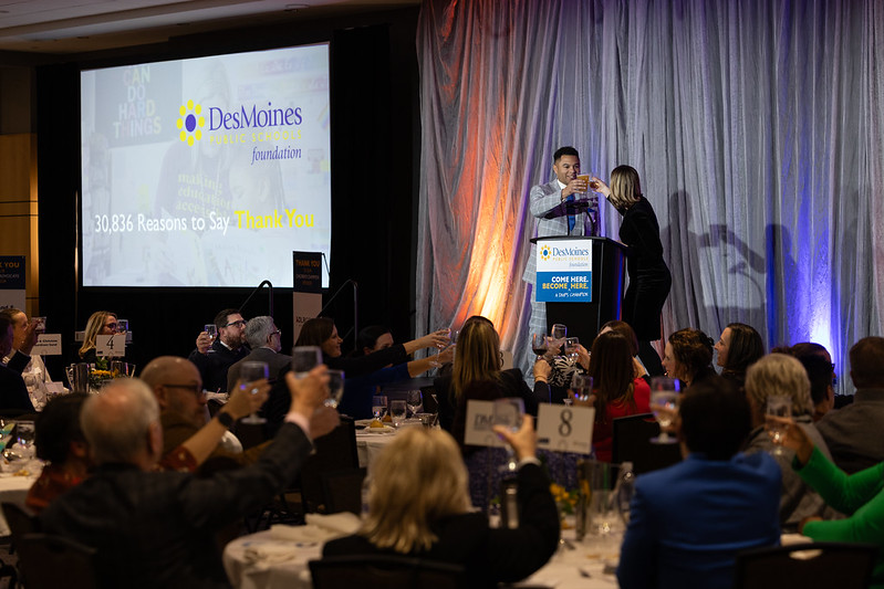 54326966922 bd6aaf928c c